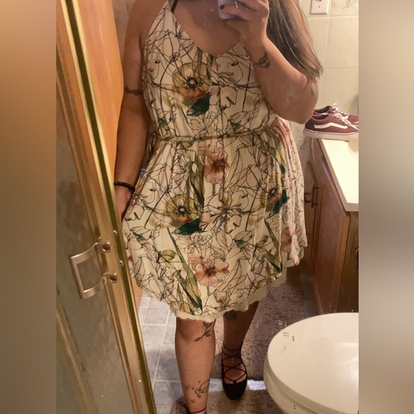 Forever21+ Dress - Picture 9 of 10